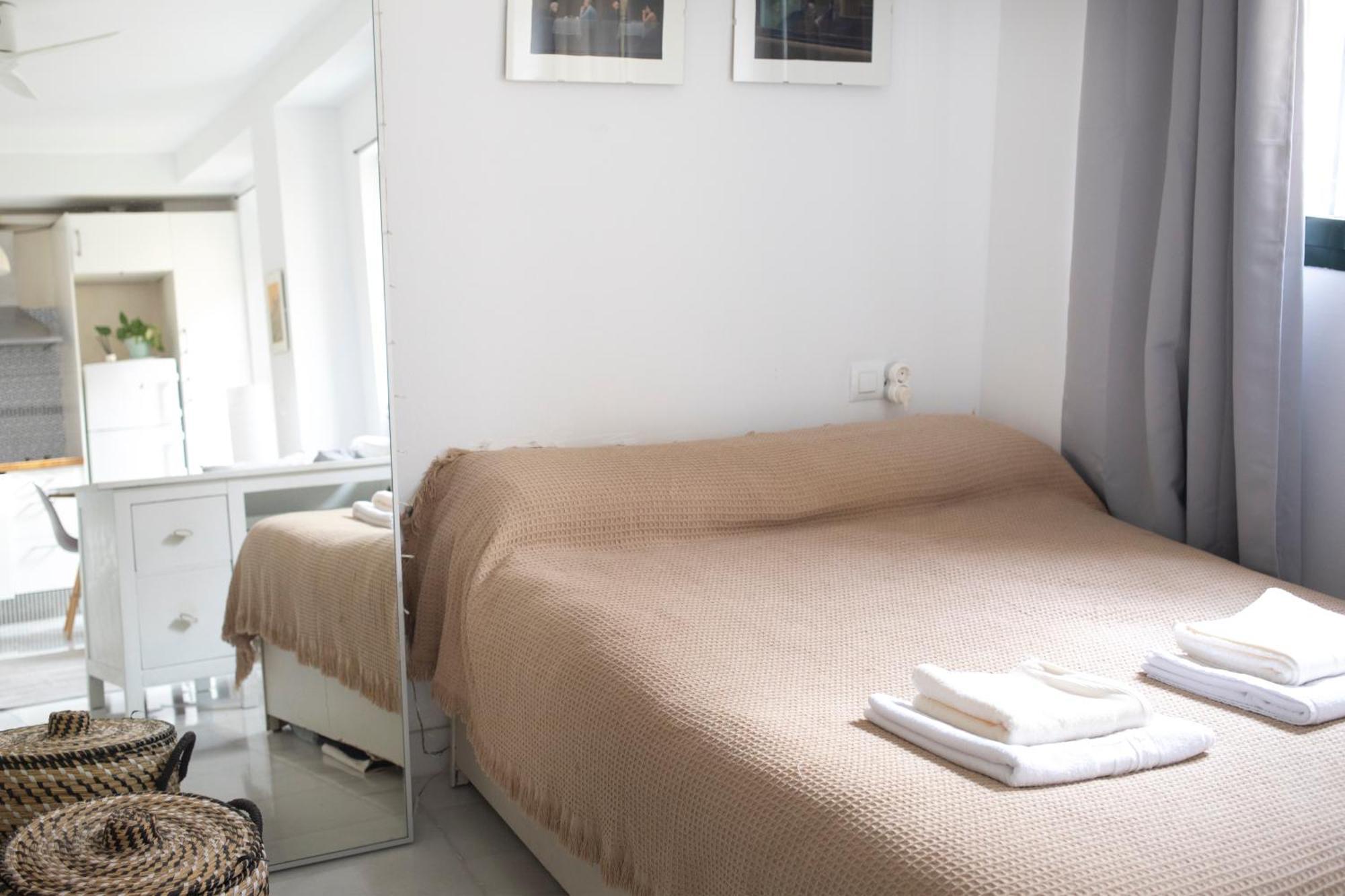 塞维利亚Atico Con Balcon En Pleno Centro公寓 外观 照片